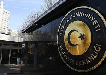Dışişleri Bakanlığı tahliye operasyonu hazırlığı için Ukrayna'daki vatandaşlardan bilgilerini istedi