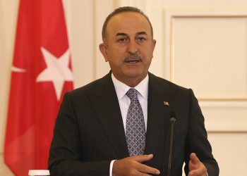 Dışişleri Bakanı Çavuşoğlu: Boğazları kapatırız ama Rusya’nın böyle bir hakkı var