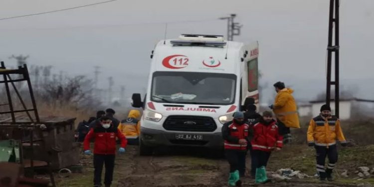 Edirne'de donarak ölen göçmen sayısı 19'a yükseldi: Ankara Yunanistan'ı suçladı, Atina ise iddiaları reddetti
