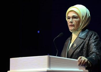 Emine Erdoğan: Hamdolsun hastalığı en hafif seyriyle geçiriyorum ancak izolasyon sürecim henüz tamamlanmadı