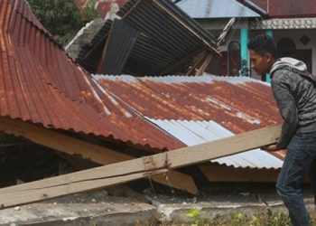 Endonezya’daki 6,2 büyüklüğündeki depremde ölü sayısı 8'e, yaralı sayısı 86'ya yükseldi