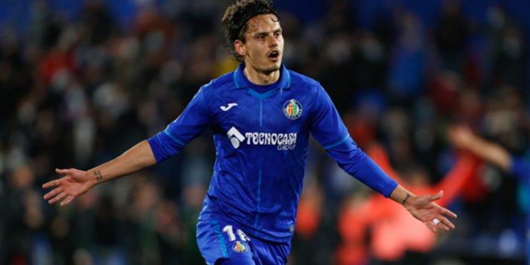 Enes Ünal şov yaptı, Getafe 10 kişiyle 1 puan kaptı