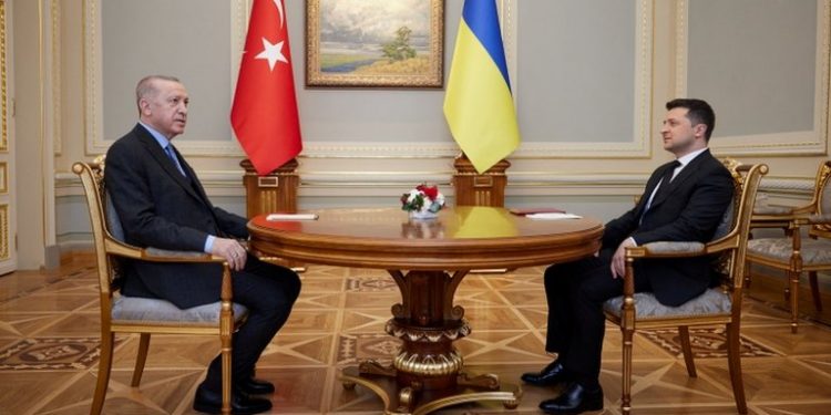 Erdoğan, Zelenski'nin Putin ile Türkiye'de görüşmeye istekli olduğunu söyledi