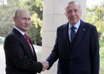 Erdoğan ve Putin’den kritik görüşme: Rusya’ya diyalog çağrısı