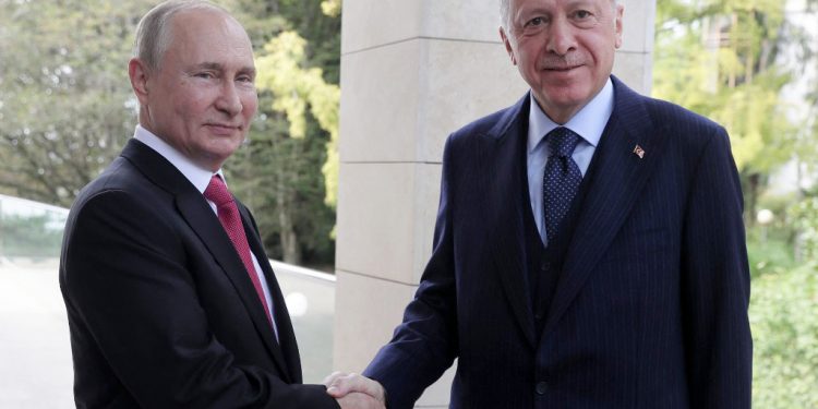 Erdoğan ve Putin’den kritik görüşme: Rusya’ya diyalog çağrısı