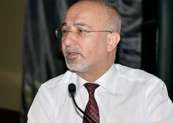 Eski Ziraat Bankası Genel Müdür Yardımcısı Babuşçu: Büyük enerji şirketlerinden biri konkordato ilan etti, ekonomik krizin ilk büyük patlaması!