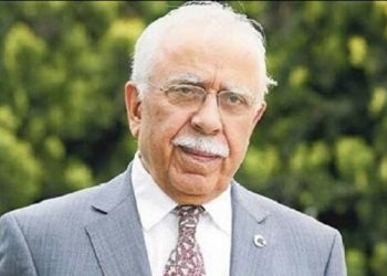 Eski devlet bakanı Sadi Somuncuoğlu hayatını kaybetti