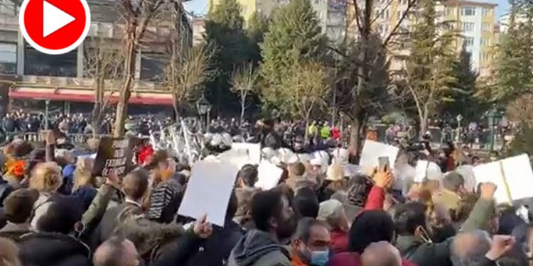 Eskişehir’deki elektrik faturası eylemine sert müdahale