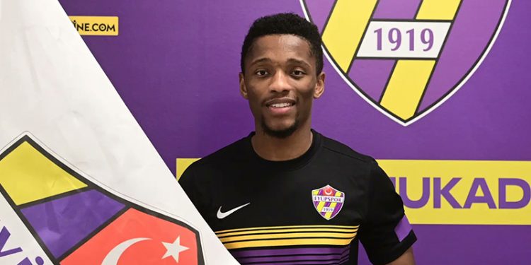 Eyüpspor, Jesse Sekidika'yı kadrosuna kattı