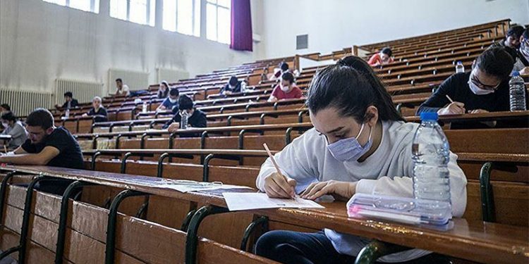 Eğitim Sen Genel Başkanı Kurul: Üniversiteye giriş baraj puanı seçim için kaldırıldı