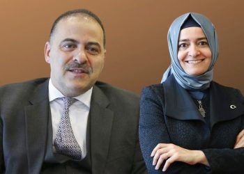 Fatma Betül Sayan Kaya’nın kardeşi de üniversiteye başladığı gün İBB’de işe başlamış