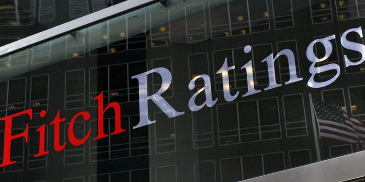 Fitch, Türkiye’nin notunu indirdi: KKM sürdürülebilir değil, enflasyon zor düşer