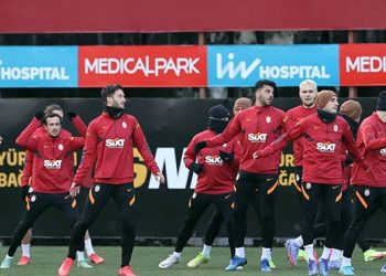 Galatasaray 5 eksikle Antalya'da