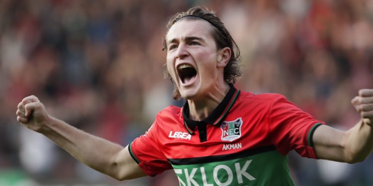 Galatasaray'da Ali Akman ve Doğan Alemdar sürprizi!