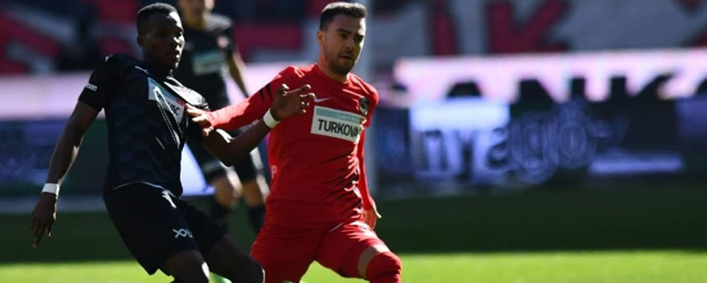 Gaziantep FK konuk ettiği Demir Grup Sivasspor'u 5-1 yendi