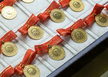 Gram altın yükselişte; 888 lira oldu