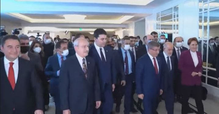 Güçlendirilmiş Parlamenter Sistem Mutabakatı imzalandı