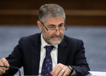 HDP'li Paylan'dan Bakan Nebati'ye: Sabit kur sistemine mi geçtiniz, doları sabit tutmak için kamu bankaları üzerinden kaç milyar dolar sattınız?