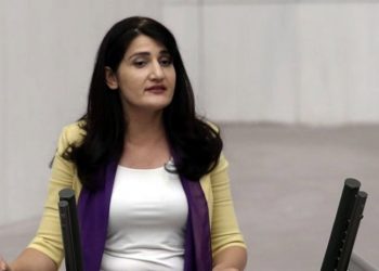 HDP'li Semra Güzel'e tebligat: Sözlü ve yazılı savunma için 1 hafta süre verildi