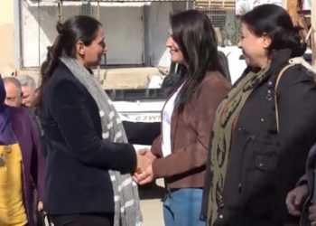 HDP'li heyetten Şengal ziyareti: Halkın acılarını ve yaralarını birlikte sarmak istedik