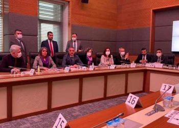 HDP’li Güzel’in dokunulmazlığının kaldırılması için toplanan komisyon ihlalle başladı