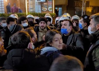 Halkın Hukuk Bürosu: Birsen Kars’ın cenazesinde gözaltılar var, defin engelleniyor