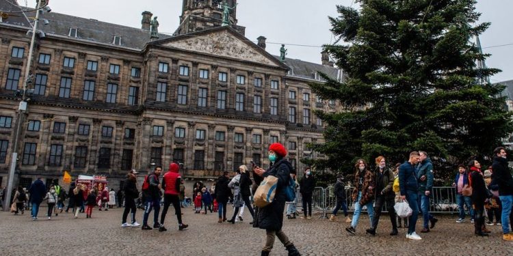 Hollanda'da Covid'den etkilenen kültür sanat sektörüne 56 milyon euro ek destek