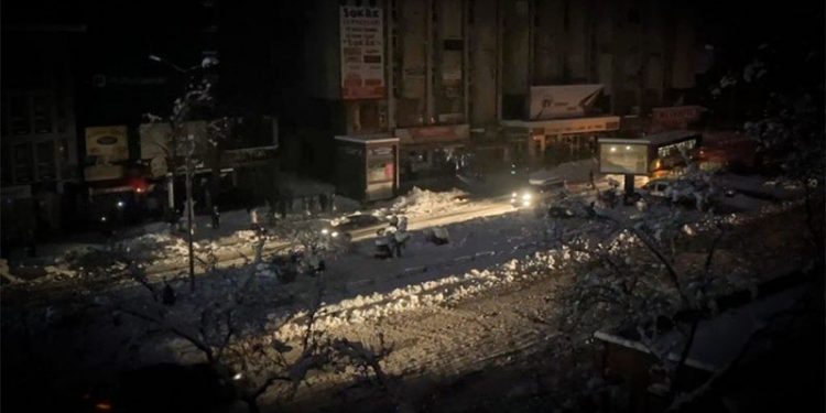 Isparta Valiliği: Günün ilerleyen saatlerinde elektrik enerji ihtiyacı karşılanacaktır