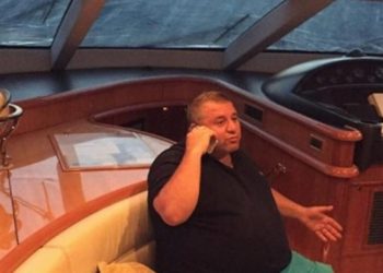 'KKTC'yi mafyaya ait bir platoya çevirdiler adeta'