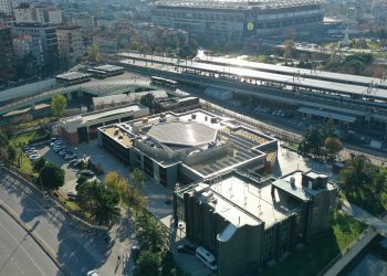 Kadıköy Belediyesi'nden güneş panelleriyle 50 günde 20 bin TL elektrik tasarrufu