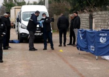 Kadın 'hırsızlık yapmamaları' için uyardı, kocasını öldürdüler