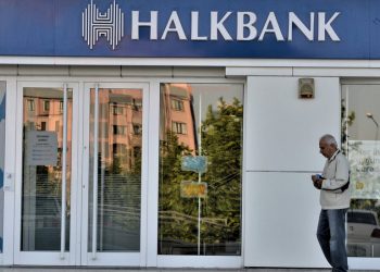 Kamu bankaları halkı unuttu; ihtisas kredileri dip yaptı!
