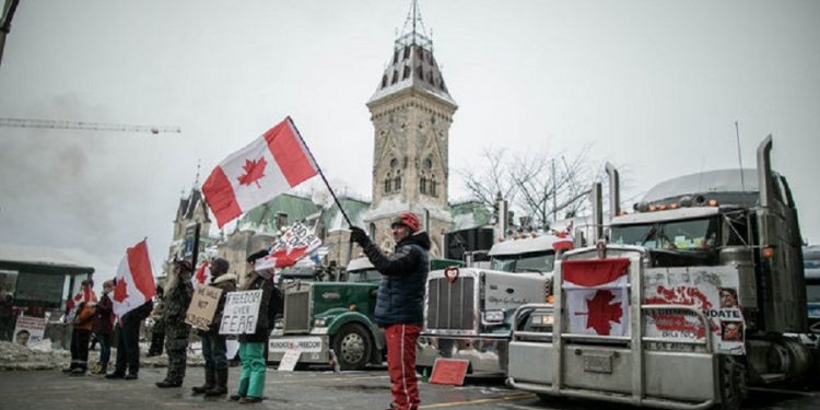 Kanada’nın başkentinde OHAL ilan edildi