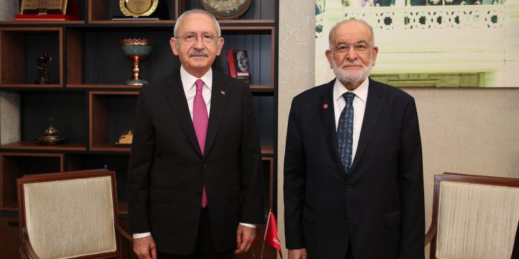 Karamollaoğlu: Muhalefetin cumhurbaşkanı adayı Kılıçdaroğlu olabilir ama çok iyi etüt edilmeli