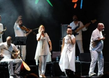 Kardeş Türküler 30 yıldır barış için söylüyor: Hatırla