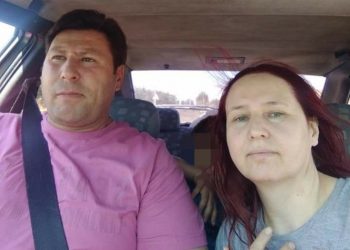 Karısını tüfekle öldürdü, kendisini ağır yaraladı