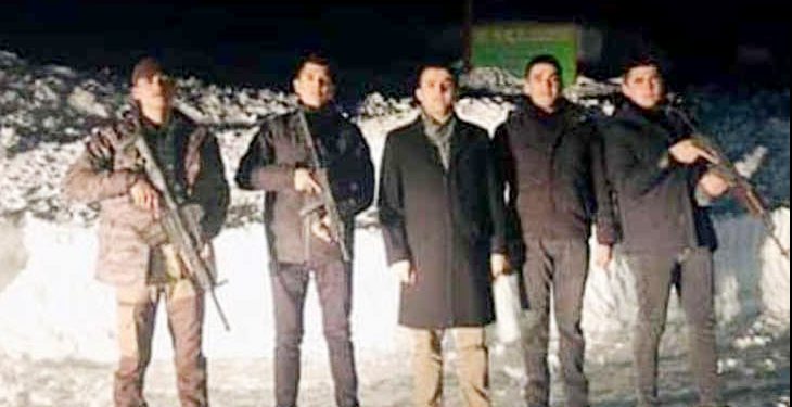 Kaymakam, faturaları eleştiren Cemevi Başkanı’nı silahlı fotoğrafla tehdit etti