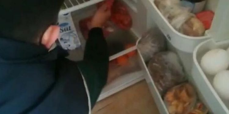 Kaçakçılar, 1 milyon liralık tarihi eserleri buzdolabında saklamış