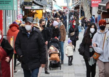 Konya’da yurttaşlar zamlara tepki gösterdi: İnsaf ya, Nereye gidiyoruz biz?