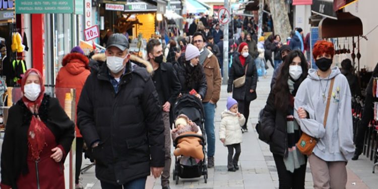 Konya’da yurttaşlar zamlara tepki gösterdi: İnsaf ya, Nereye gidiyoruz biz?