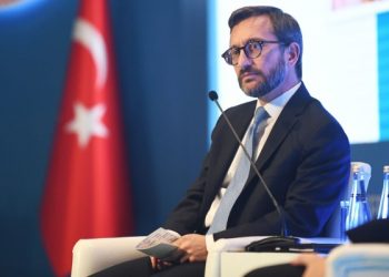 Kulis: Fahrettin Altun’un koltuğu sallantıda mı?