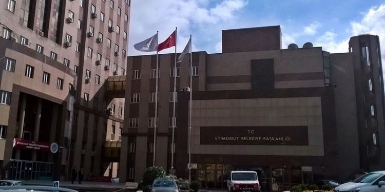 MHP’li belediyenin ihalesi de tanıdığa verildi: MYK üyesine 2 milyonluk ihale