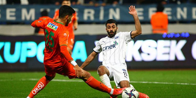 Maç sonucu | Kasımpaşa 2-2 Aytemiz Alanyaspor