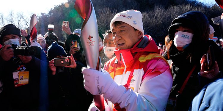 Meşale Jackie Chan'de; 2022 Pekin Kış Olimpiyatları başlıyor