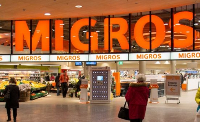 Migros, çöpe atılan çürük sebzeleri aldığı için işçiyi ‘hırsızlık’ suçlamasıyla işten attı