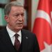 Milli Savunma Bakanı Hulusi Akar koronavirüse yakalandı