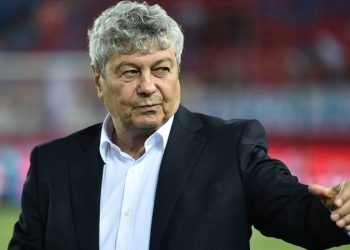 Mircea Lucescu'dan savaş önlemi: Kiev'e gitmiyor!