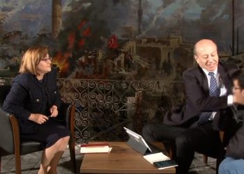 Muhabire tokat atmıştı: Muharrem Sarıkaya köşe yazılarına geri döndü