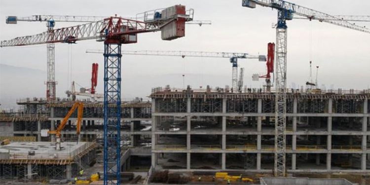Müteahhit yeterliliği bir yıl daha aranmayacak