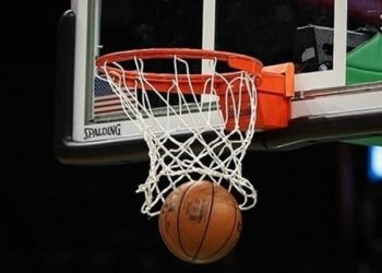 NBA'de Harden, 76ers formasıyla güçlü bir başlangıç yaptı